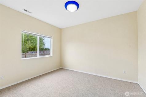 1929 19th Avenue Ct SE Puyallup WA 98372