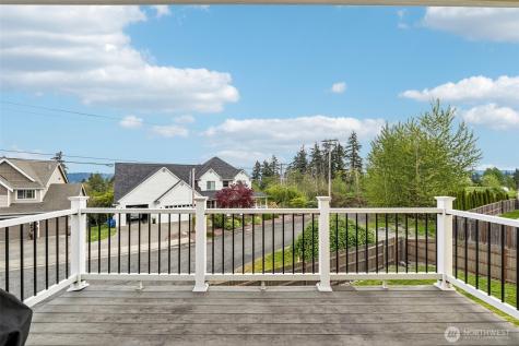 1929 19th Avenue Ct SE Puyallup WA 98372