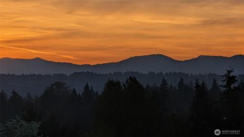 1929 19th Avenue Ct SE Puyallup WA 98372