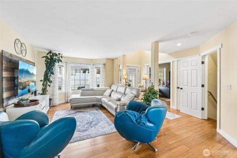 1929 19th Avenue Ct SE Puyallup WA 98372