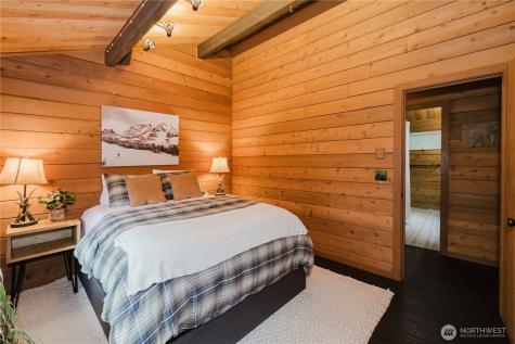 6350 Lariat Loop Bainbridge Island WA 98110