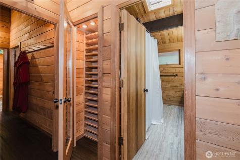 6350 Lariat Loop Bainbridge Island WA 98110