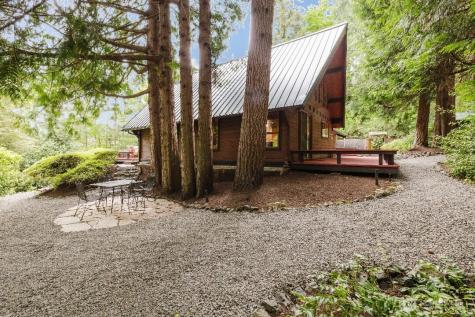 6350 Lariat Loop Bainbridge Island WA 98110