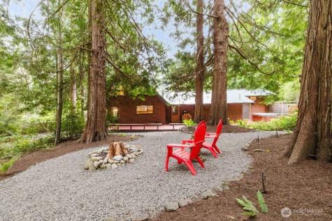 6350 Lariat Loop Bainbridge Island WA 98110