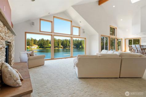 260 E Westlake Drive N Allyn WA 98524