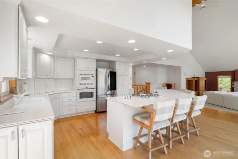 260 E Westlake Drive N Allyn WA 98524