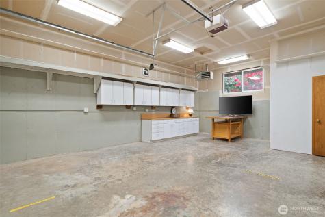 260 E Westlake Drive N Allyn WA 98524