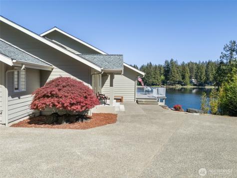 260 E Westlake Drive N Allyn WA 98524