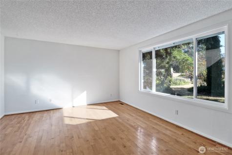 2186 Crosswoods Circle Oak Harbor WA 98277