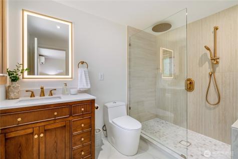 17202 3rd Avenue NW Shoreline WA 98177