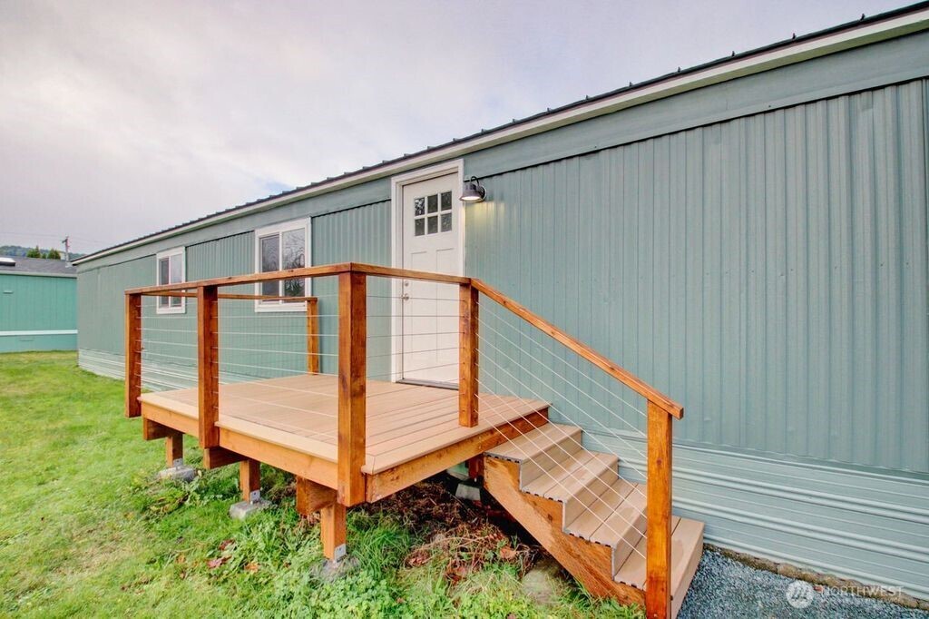 24919 Hoehn Road Sedro Woolley WA 98284