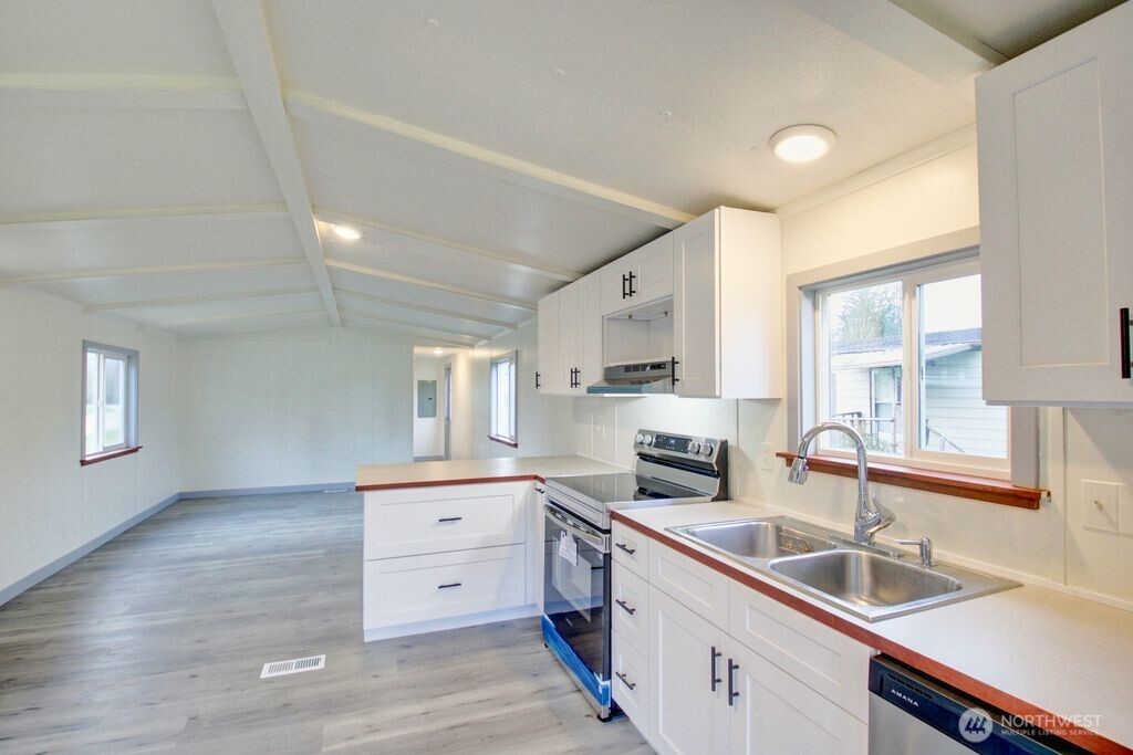 24919 Hoehn Road Sedro Woolley WA 98284
