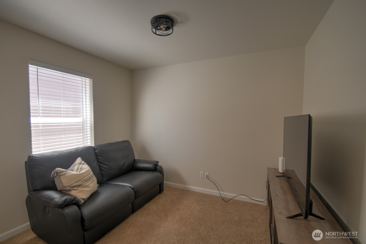 18936 112th Avenue Ct E Puyallup WA 98374