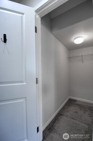 18936 112th Avenue Court E Puyallup WA 98374