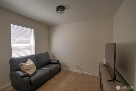 18936 112th Avenue Court E Puyallup WA 98374