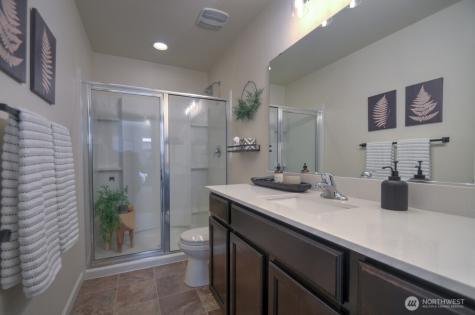 18936 112th Avenue Court E Puyallup WA 98374