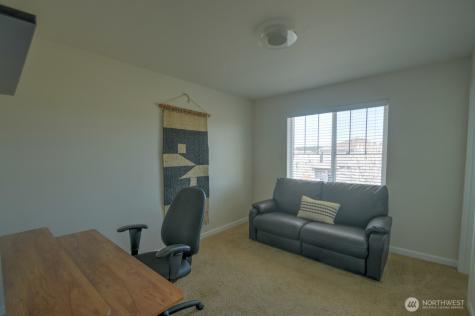 18936 112th Avenue Court E Puyallup WA 98374