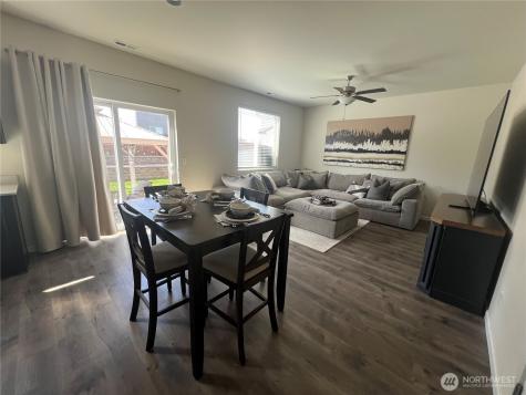 18936 112th Avenue Court E Puyallup WA 98374