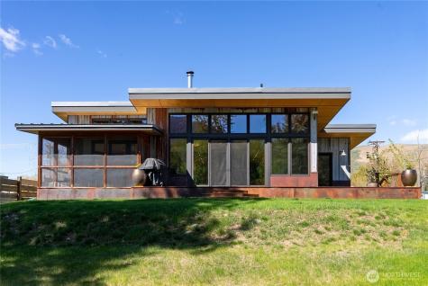 1013 Riverside Avenue Twisp WA 98856