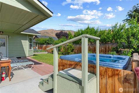 1010 Crest Loop Entiat WA 98822