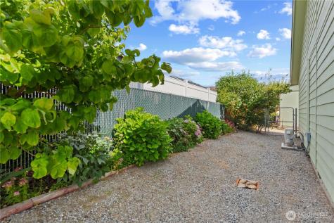 1010 Crest Loop Entiat WA 98822