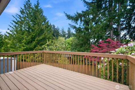 20210 107th Avenue NE Bothell WA 98011
