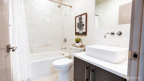 414 30th Avenue Seattle WA 98122