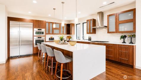 414 30th Avenue Seattle WA 98122