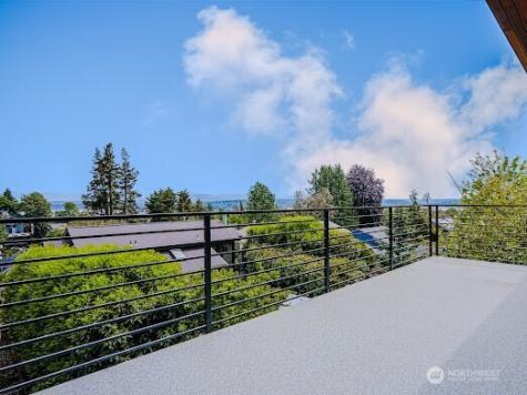 414 30th Avenue Seattle WA 98122