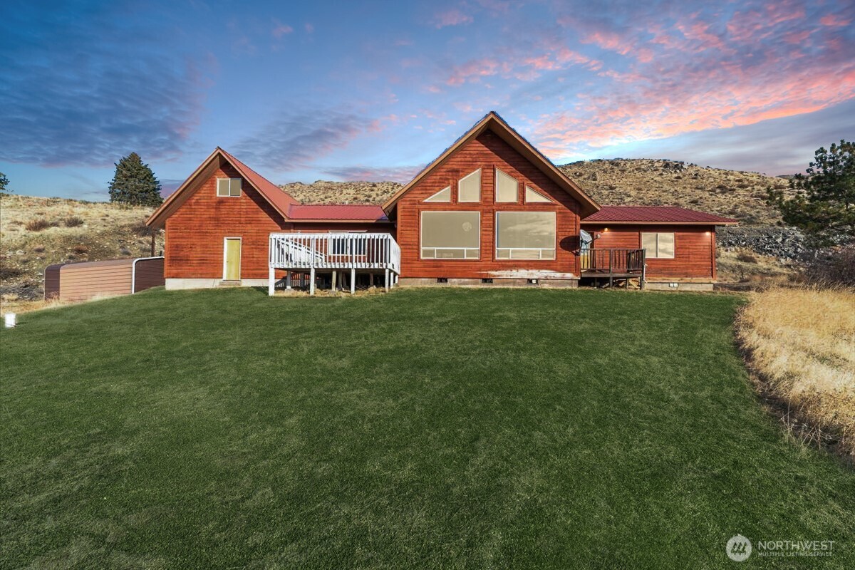 11 Pateros Fish Hatchery Road Methow WA 98834