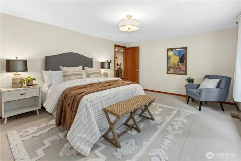 10235 Battle Point Drive NE Bainbridge Island WA 98110