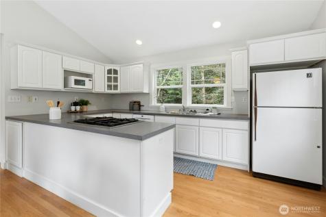 10235 Battle Point Drive NE Bainbridge Island WA 98110