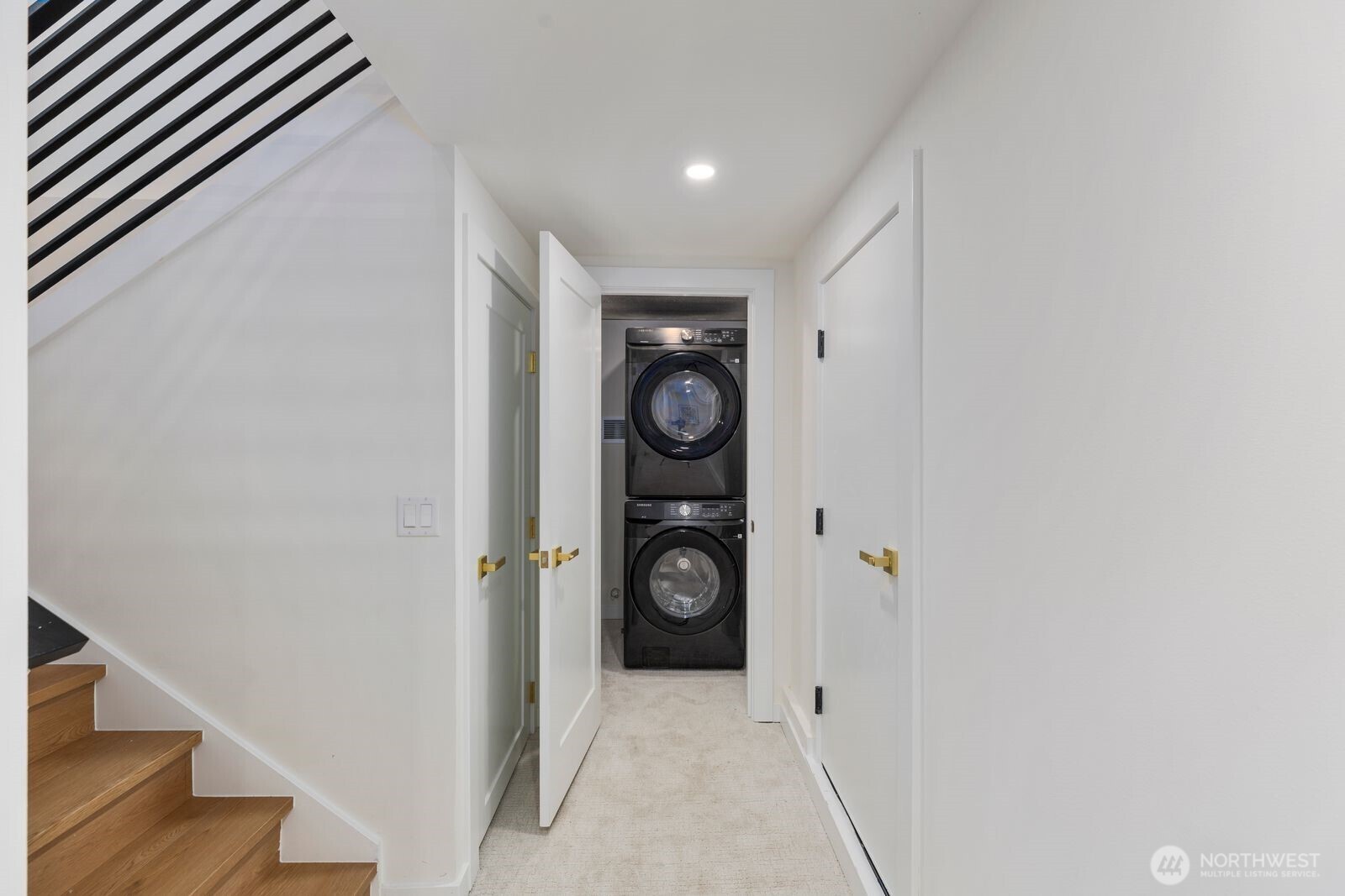 8216 Interlake Avenue N Seattle WA 98103