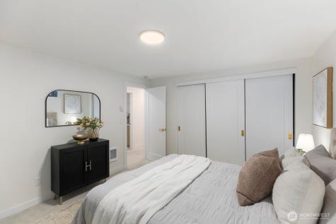 8216 Interlake Avenue N Seattle WA 98103