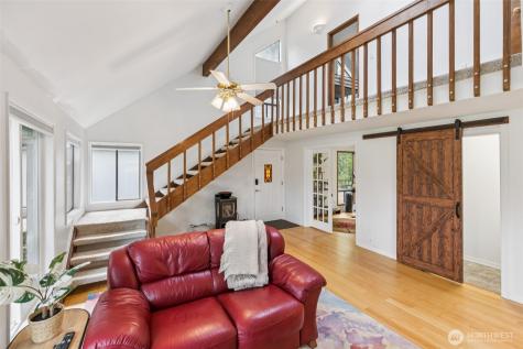 5730 Garden Lane NW Olympia WA 98502