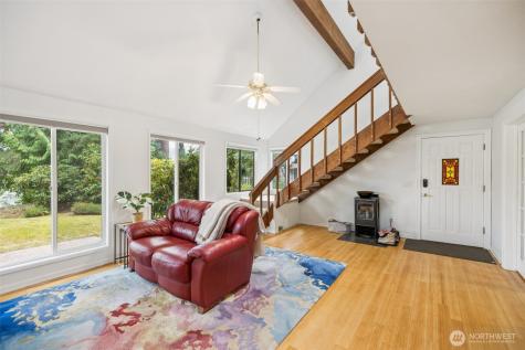 5730 Garden Lane NW Olympia WA 98502