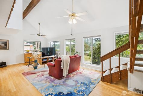5730 Garden Lane NW Olympia WA 98502