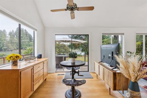 5730 Garden Lane NW Olympia WA 98502