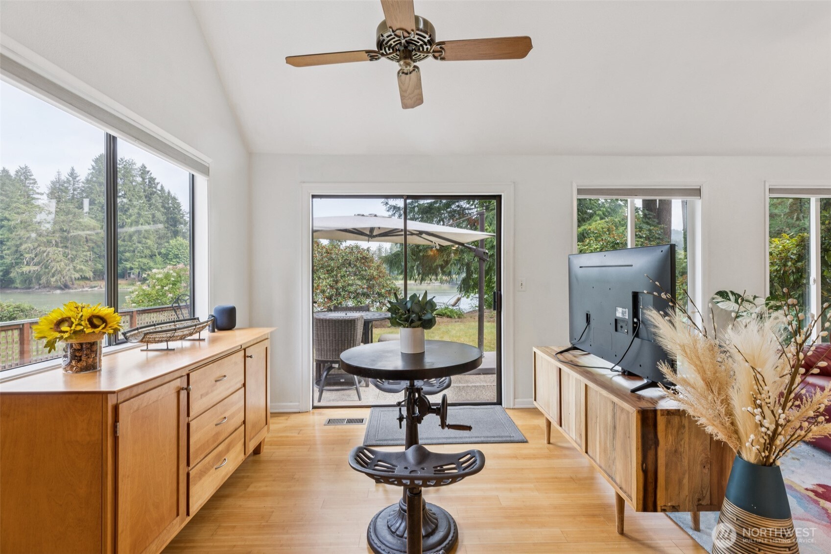 5730 Garden Lane NW Olympia WA 98502