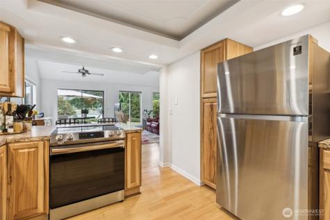 5730 Garden Lane NW Olympia WA 98502