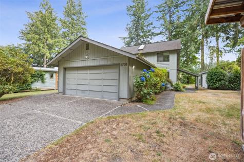 5730 Garden Lane NW Olympia WA 98502