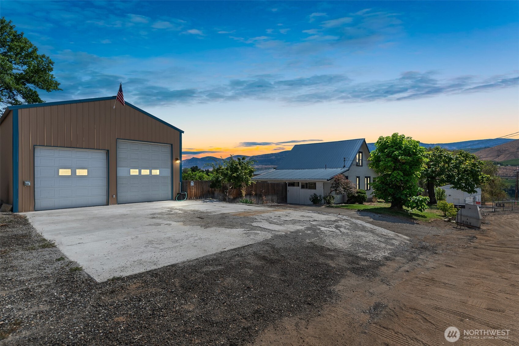 889 S Kentucky East Wenatchee WA 98802