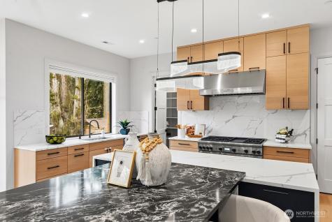 1028 163rd Avenue SE Bellevue WA 98008