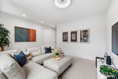 1028 163rd Avenue SE Bellevue WA 98008