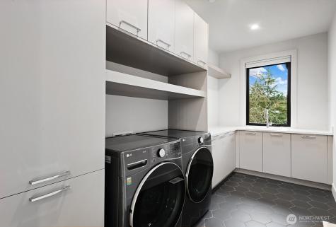 1028 163rd Avenue SE Bellevue WA 98008