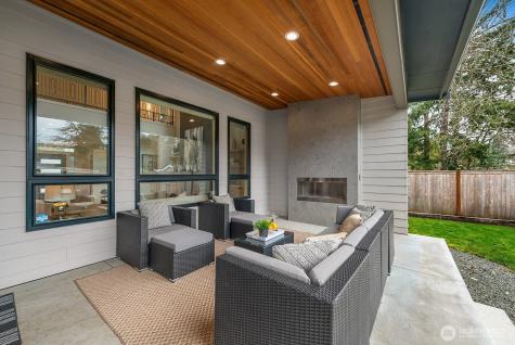 1028 163rd Avenue SE Bellevue WA 98008