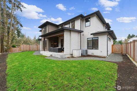 1028 163rd Avenue SE Bellevue WA 98008