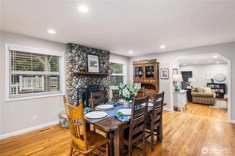 703 245th Place NE Sammamish WA 98074