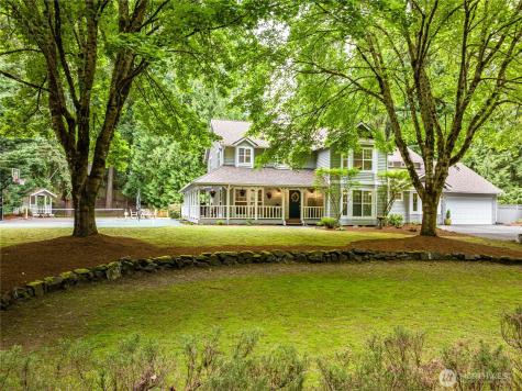 703 245th Place NE Sammamish WA 98074
