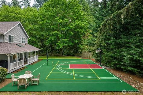 703 245th Place NE Sammamish WA 98074